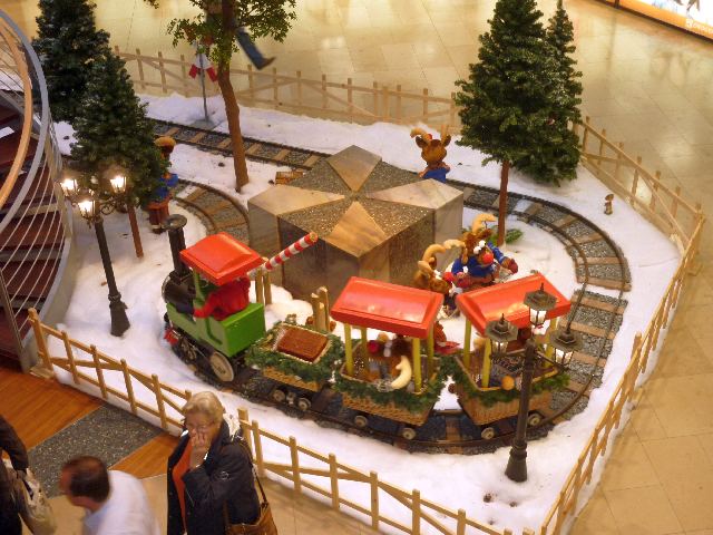 Rudis Geschenke-Express bei Famila in Wechloy